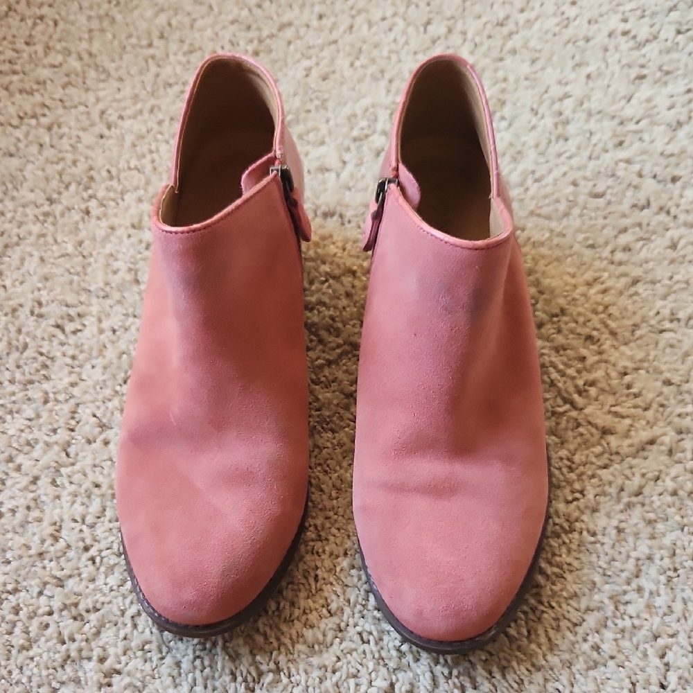 Vionic Women's Pink Ankle Booties